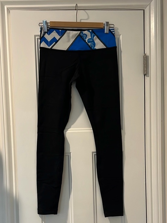 lululemon athletica Pants - Lululemon Black Leggings with Blue Chevron Waistband - originals